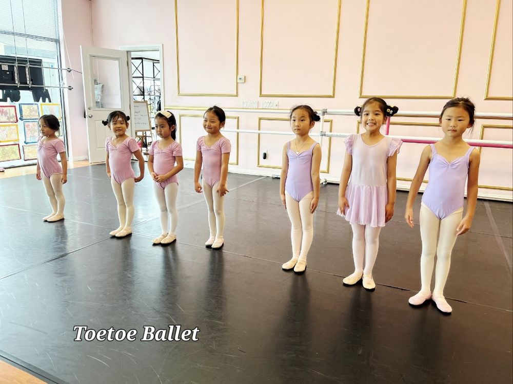 Toe Toe Ballet