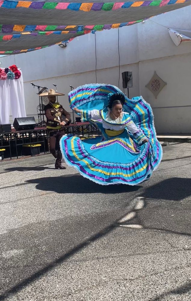 Fuego Nuevo Ballet Folclórico Mexicano