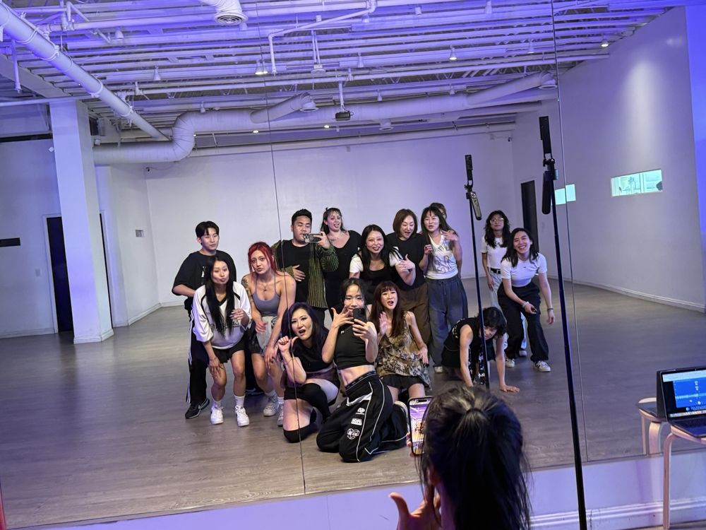 Debut Dance District